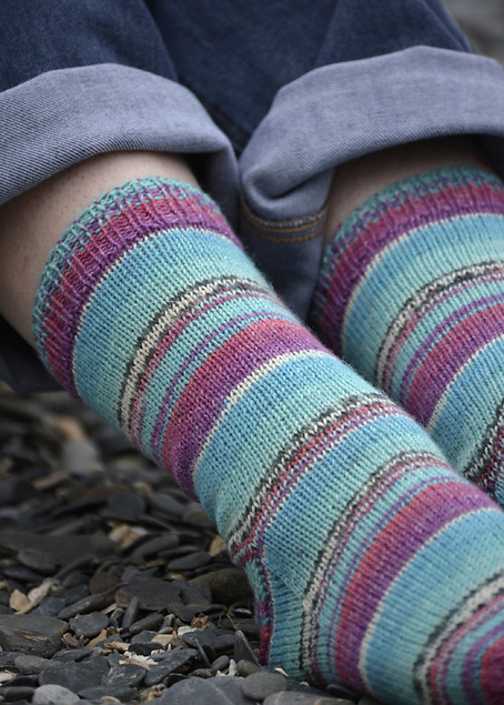 Basic Sock Pattern to Fit Shoe Sizes – UK 2 to 6, EU 35 to 39 and US 4 to 8  — Knitting Squirrel